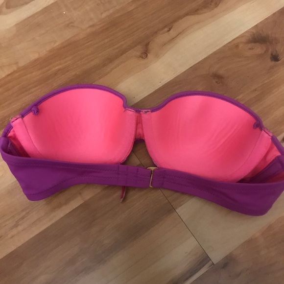 Victoria’s Secret bathing suit top! Size: 34B - Picture 2 of 3